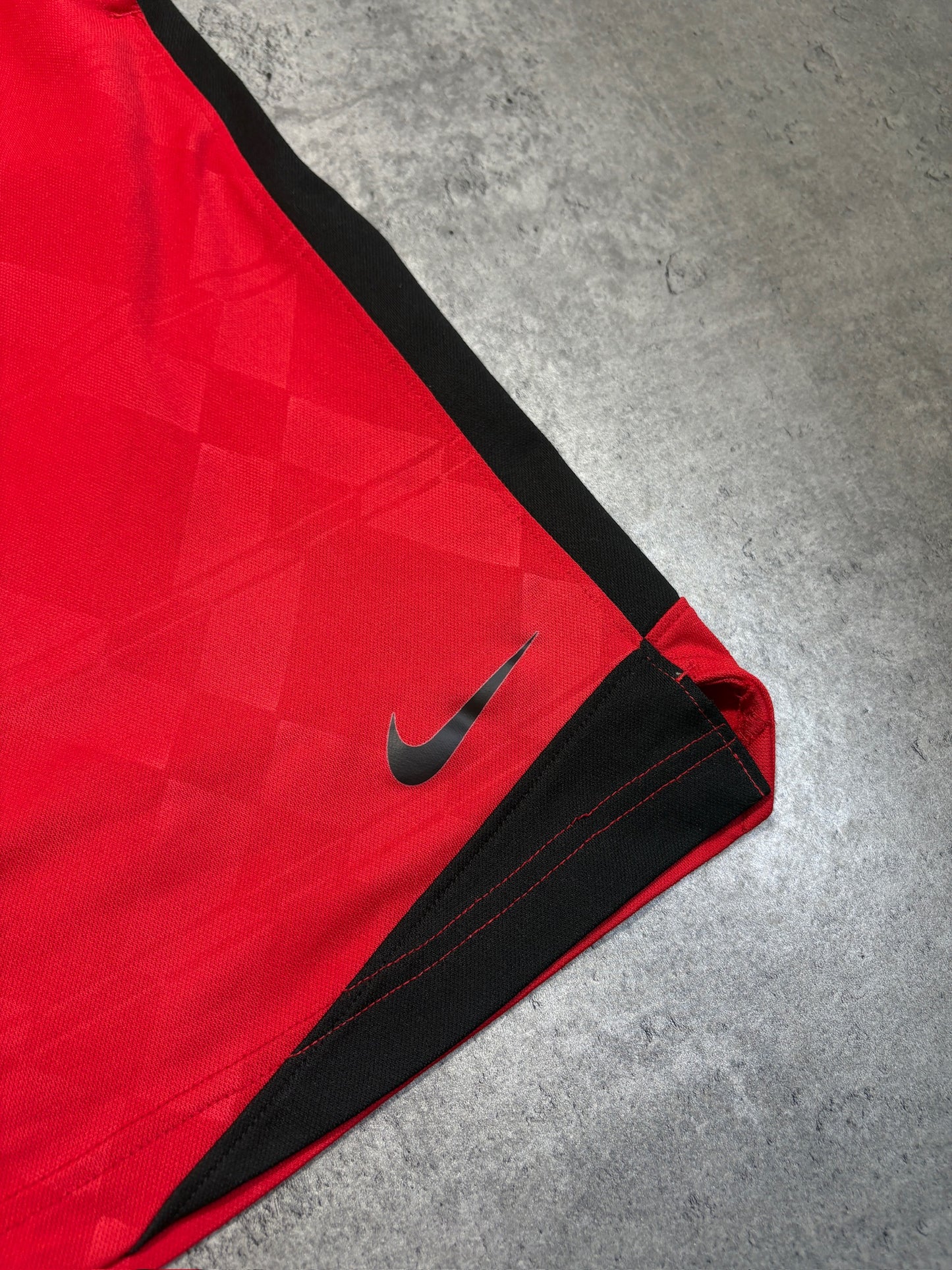 2000s Nike Lebron James Basketball Shorts